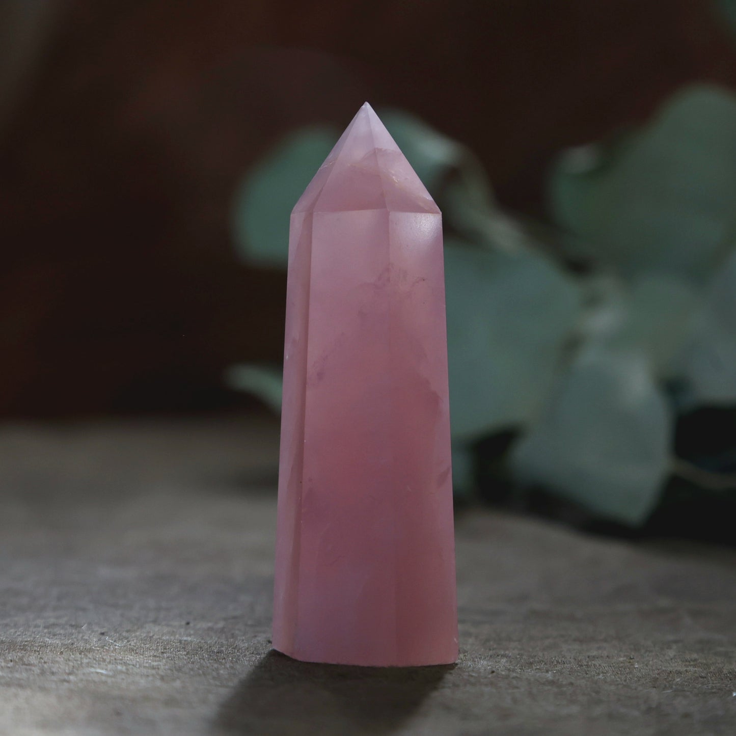 Obélisque de quartz rose