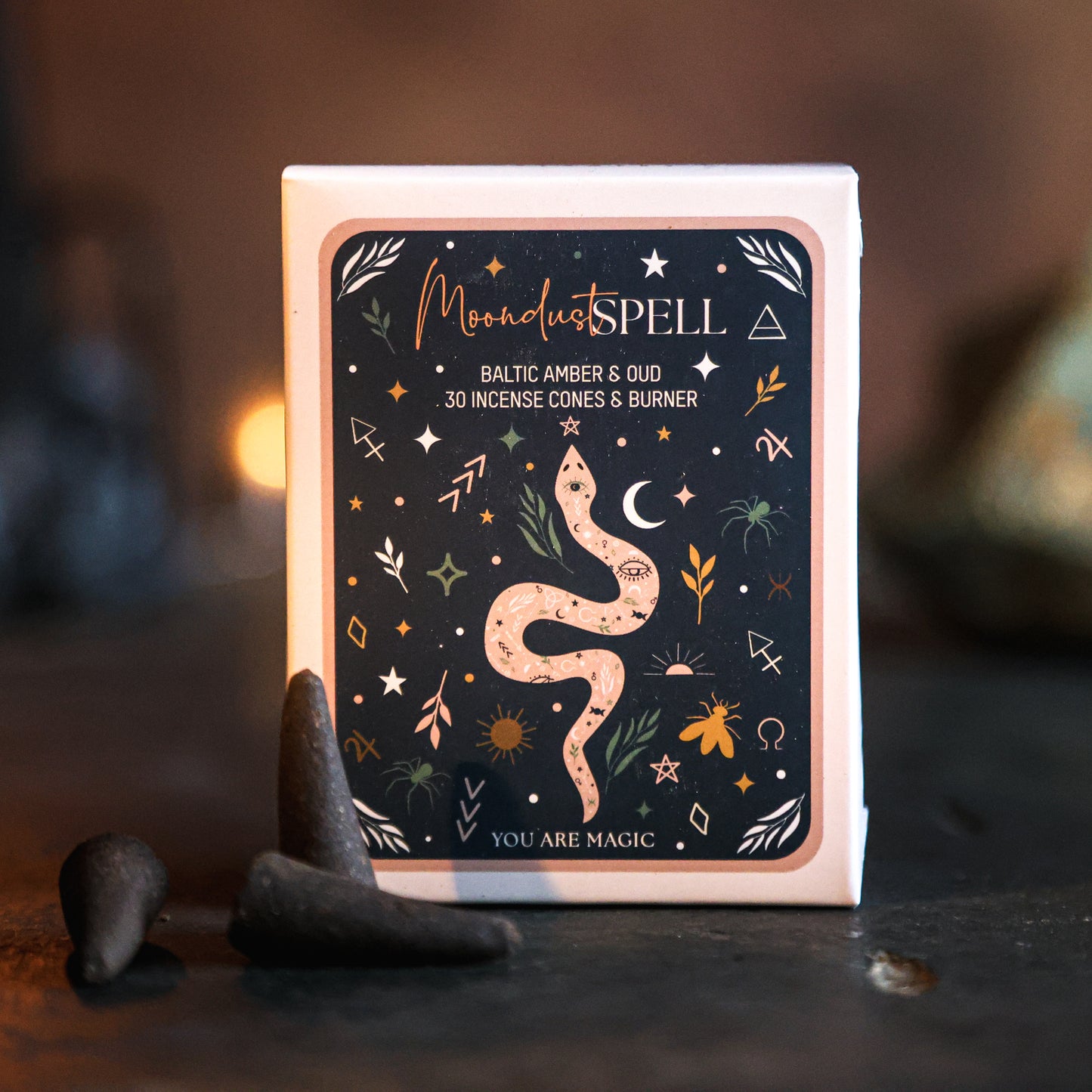 moondust spel wierook kegels