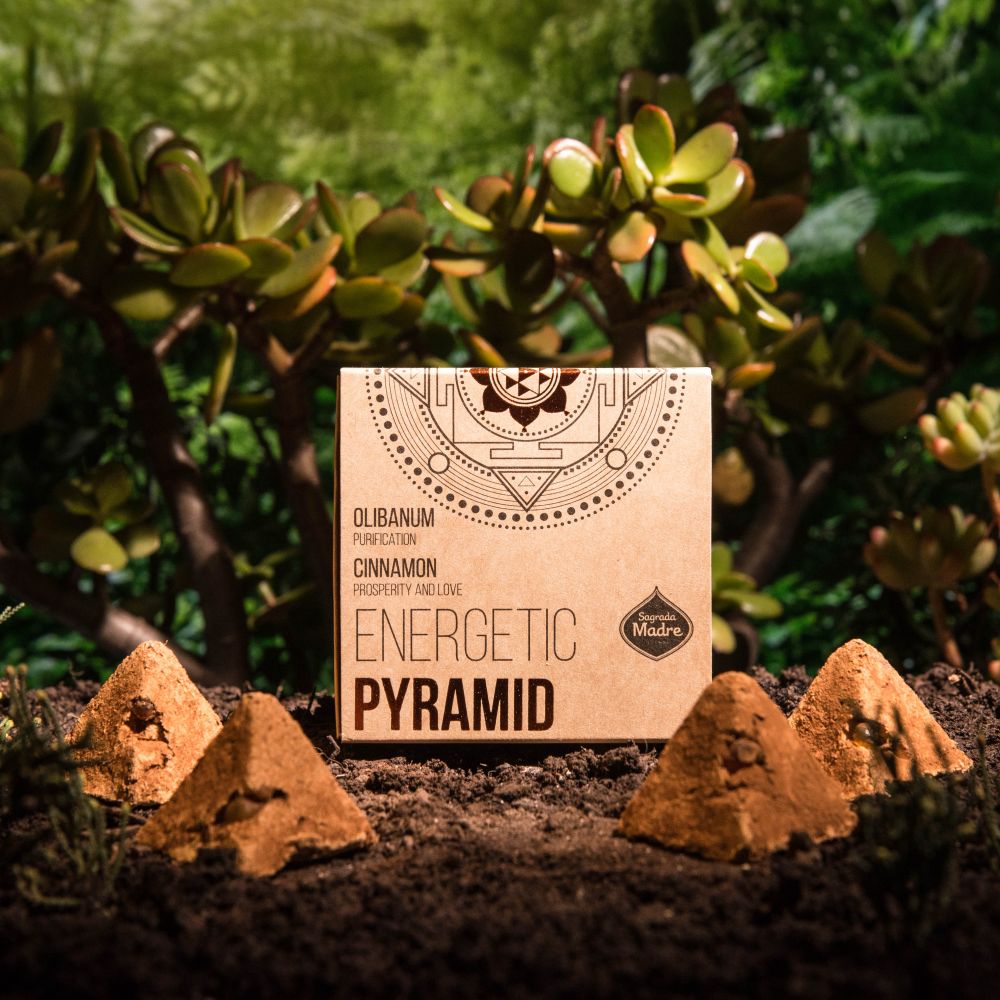 energie piramide smudge wild wicked and free