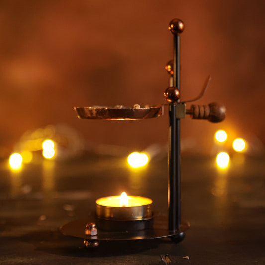 Wierookbrander Met Koperen Pan