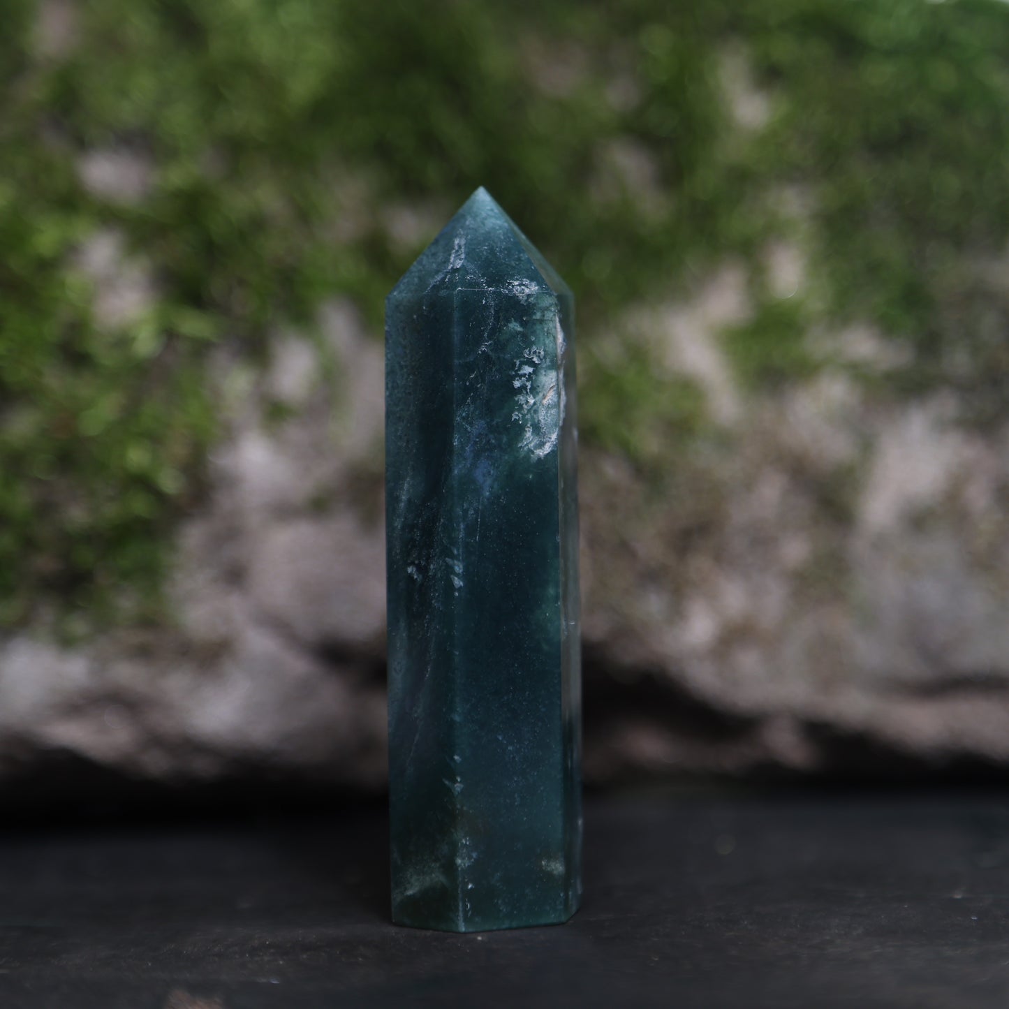 Mos Agaat Obelisk