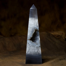 Afbeelding in Gallery-weergave laden, Druzy agaat obelisk pronkstuk
