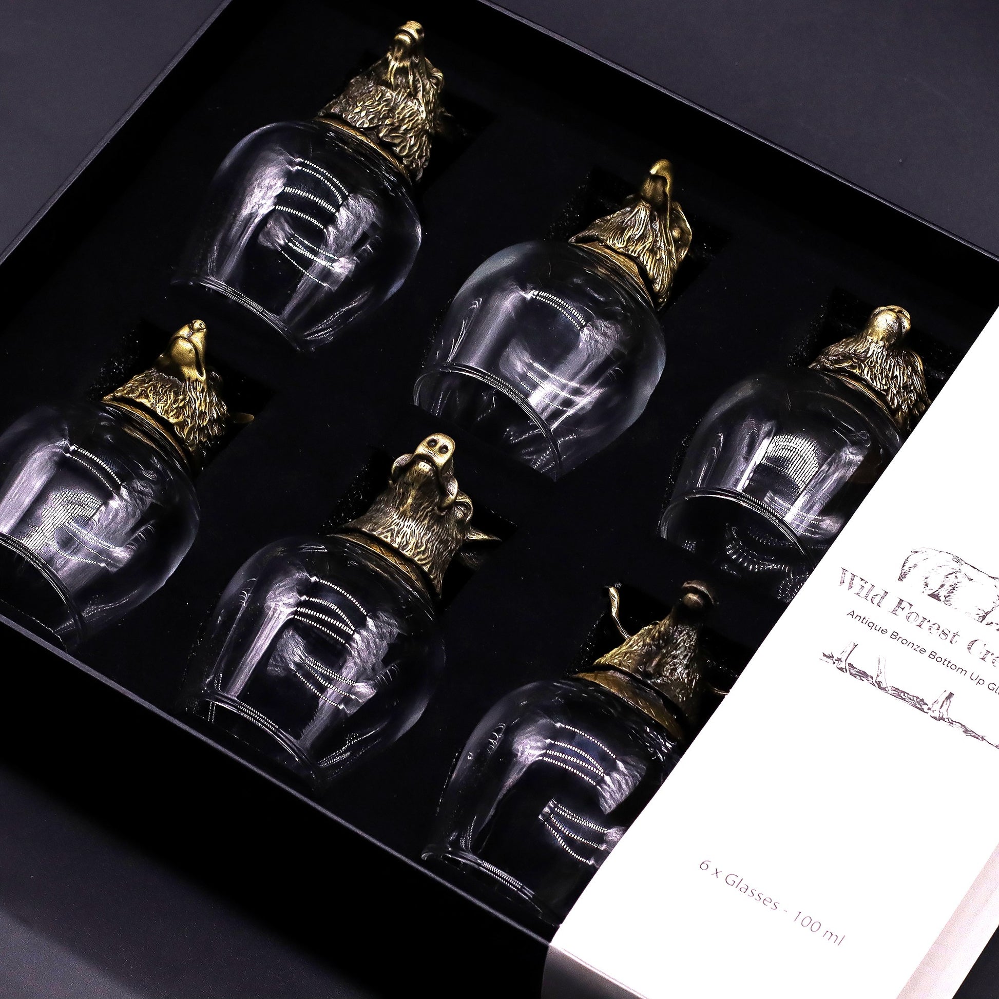 Unieke Wilde Boswezens glazenset 100 ml met messing basis – 6-delig, luxe cadeau in zwarte presentatiedoos.