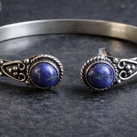 Fijne Lapis Lazuli armband 0,5 cm breed nikkelvrij