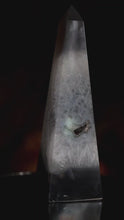 Video laden en afspelen in Gallery-weergave, Agaat  Obelisk Druzy
