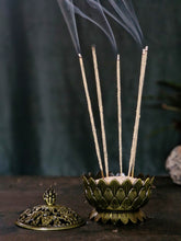 Afbeelding in Gallery-weergave laden, Tibetaanse Lotus Wierook Brander

