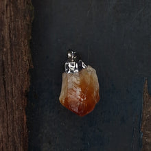 Load image into Gallery viewer, Gebrande Amethist edelsteenhanger
